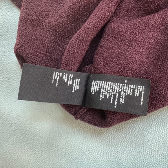 COS chenille knitted short sleeve turtleneck - Picture 6 of 7